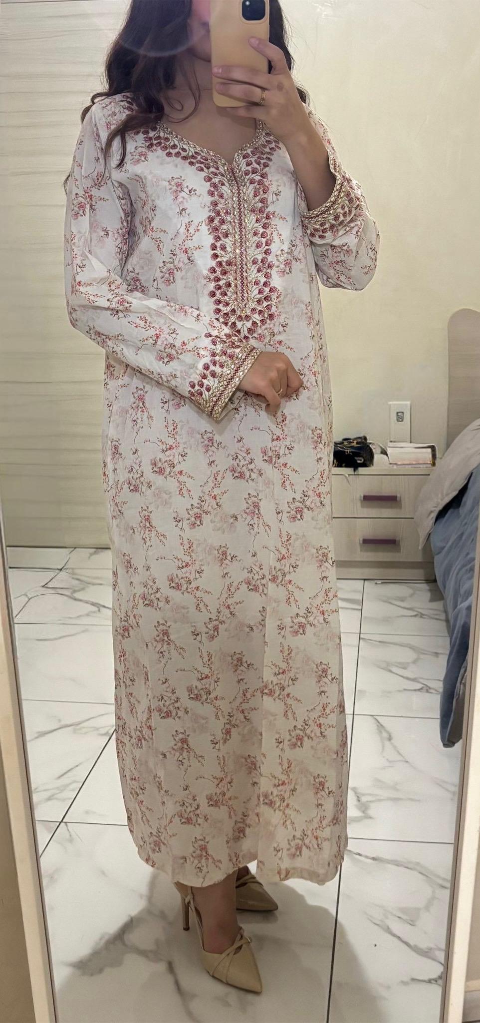 Fiori del Deserto – Purezza che sboccia